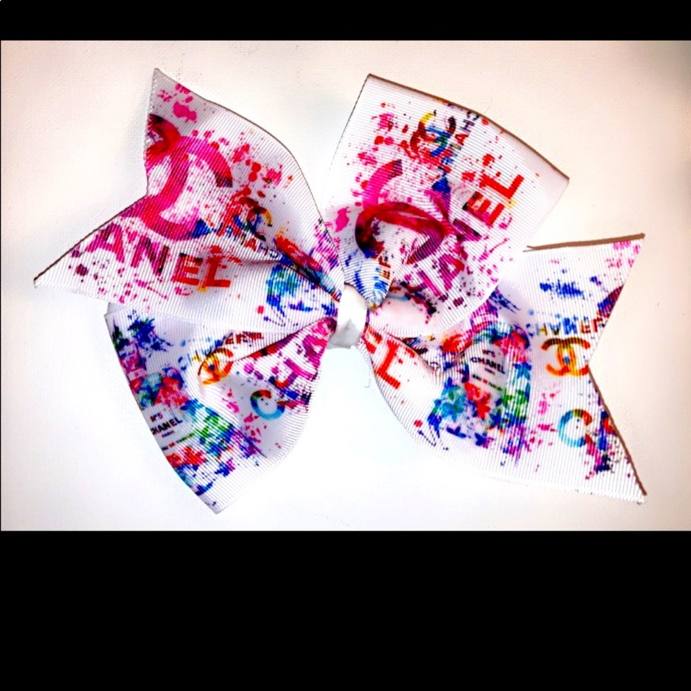 Large Chanel Bow ✨FREE SHIPPING ON 5+ BOWS✨